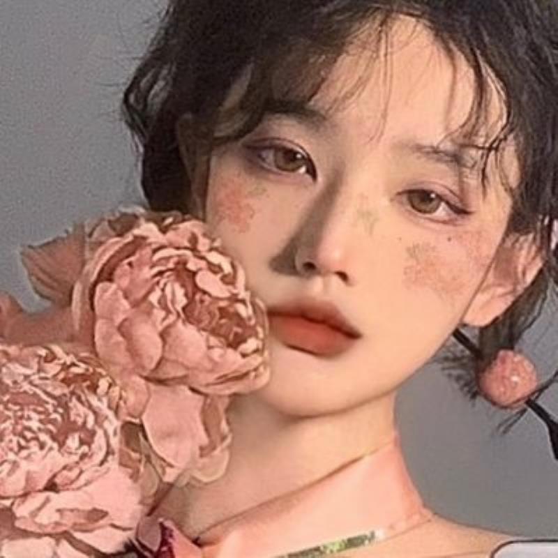 江陰向?qū)О橛挝幕?jīng)紀(jì)人鄞從波