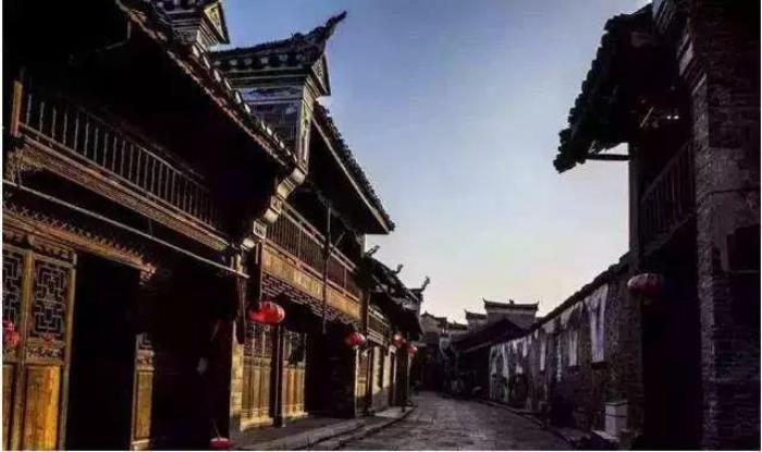 去昆明，邂逅寒冷冬日的春暖花開